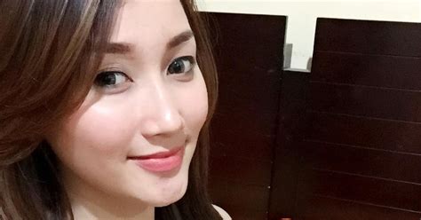 SUSU TANTE hadir dengan gunakan fitur unlock room domain .press murah dan Cerita seks Asia yang saat libur kerja image 5